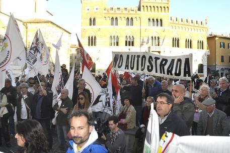 Manifestazione contro la Livorno-Civitavecchia