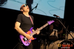 Joe Satriani live @ Teatro Verdi, Firenze, April 30th 2023