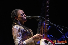 Sona Jobarteh live @ Teatro Puccini, Firenze, 7 Ottobre 2022